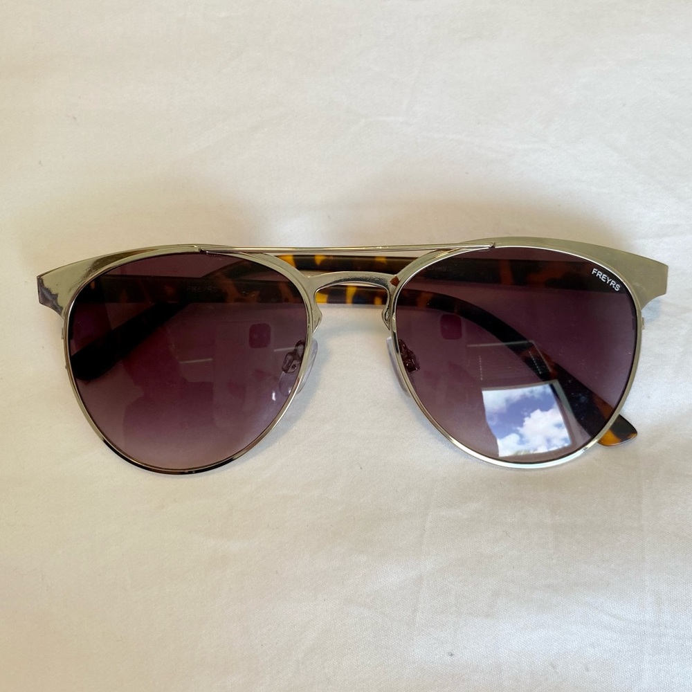 Freyers sunglasses